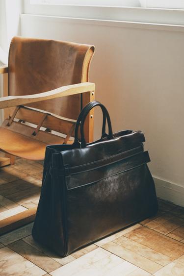 LEATHER HANDBAG - Black by Zara