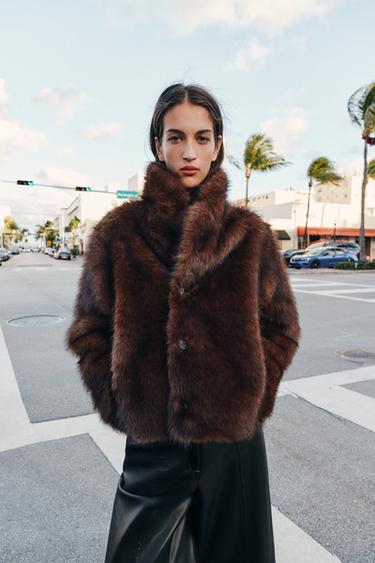 Zara REVERSIBLE DOUBLE FACED FAUX FUR JACKET - Dark brown