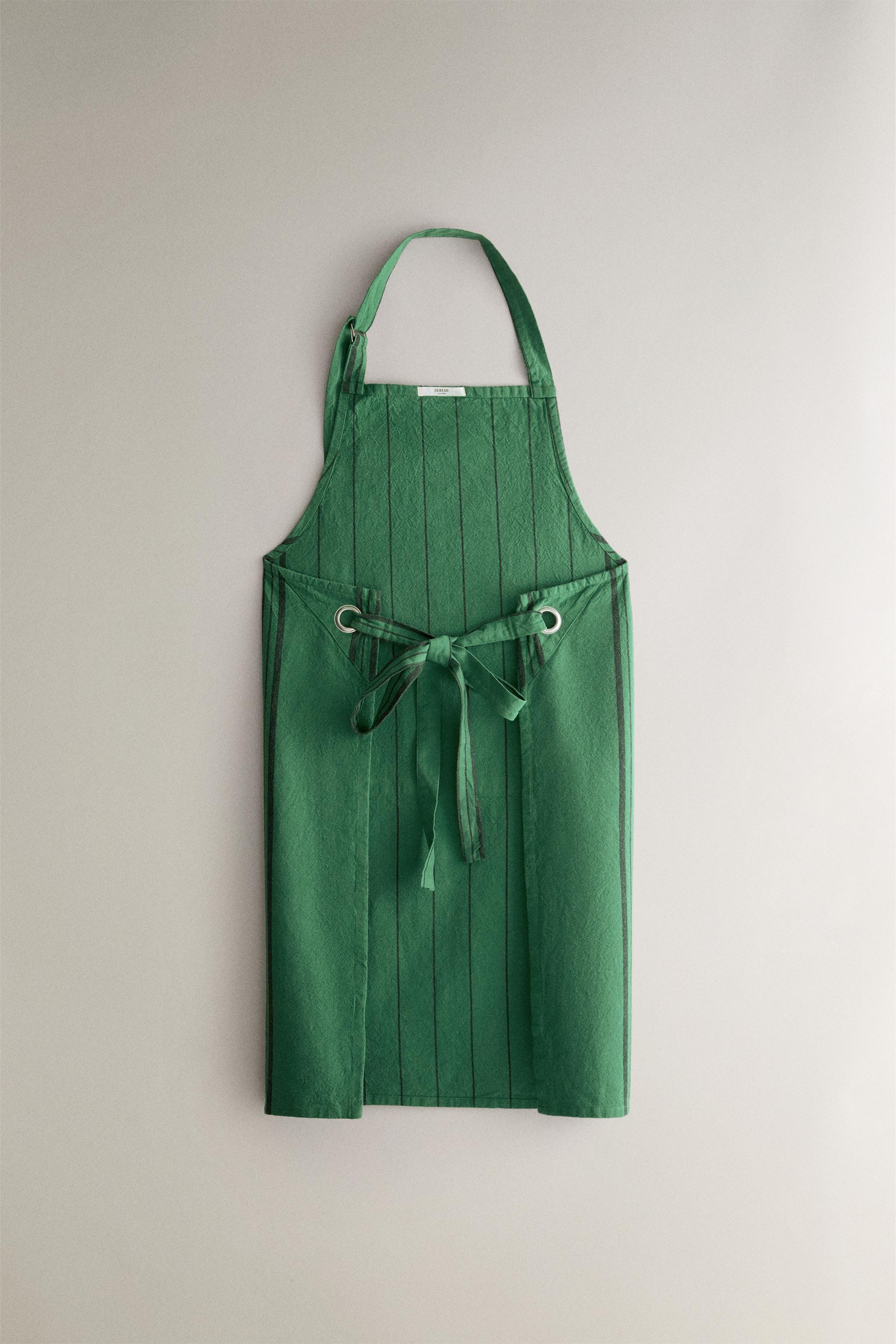 DYED THREAD APRON