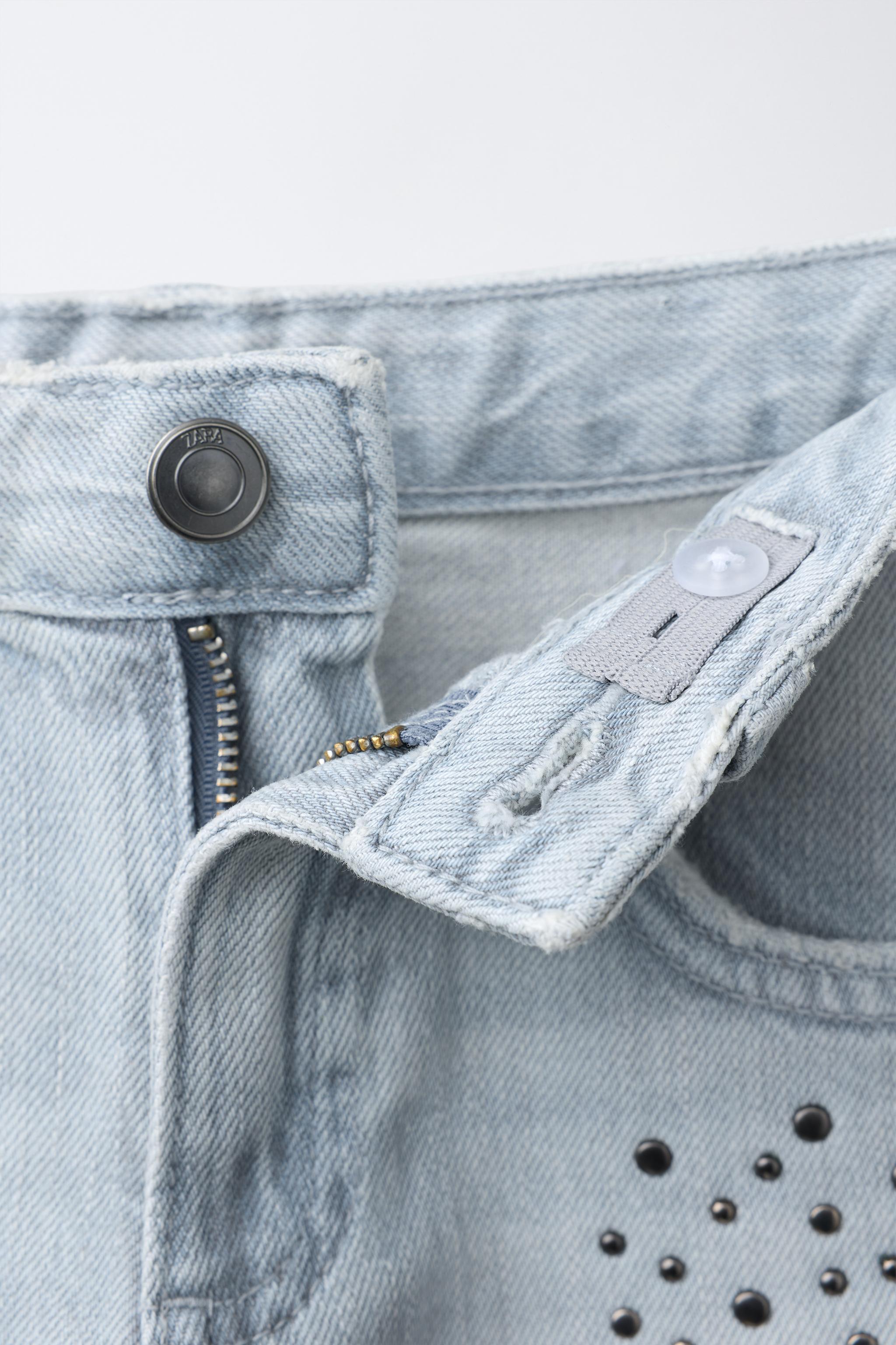 WIDE LEG JEANS WITH STUDS