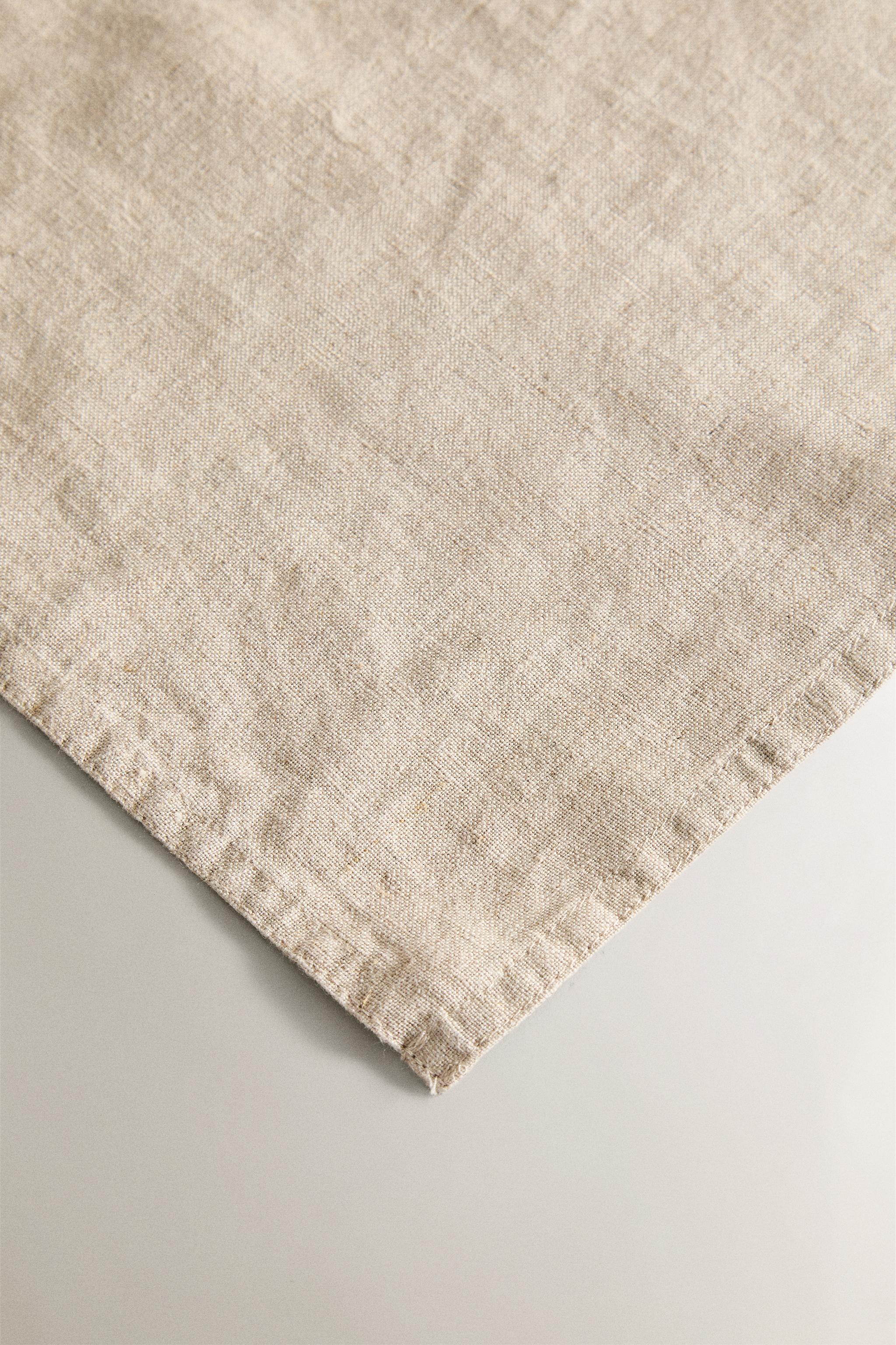 NAPPE LIN FEUILLES ROUGES NOËL