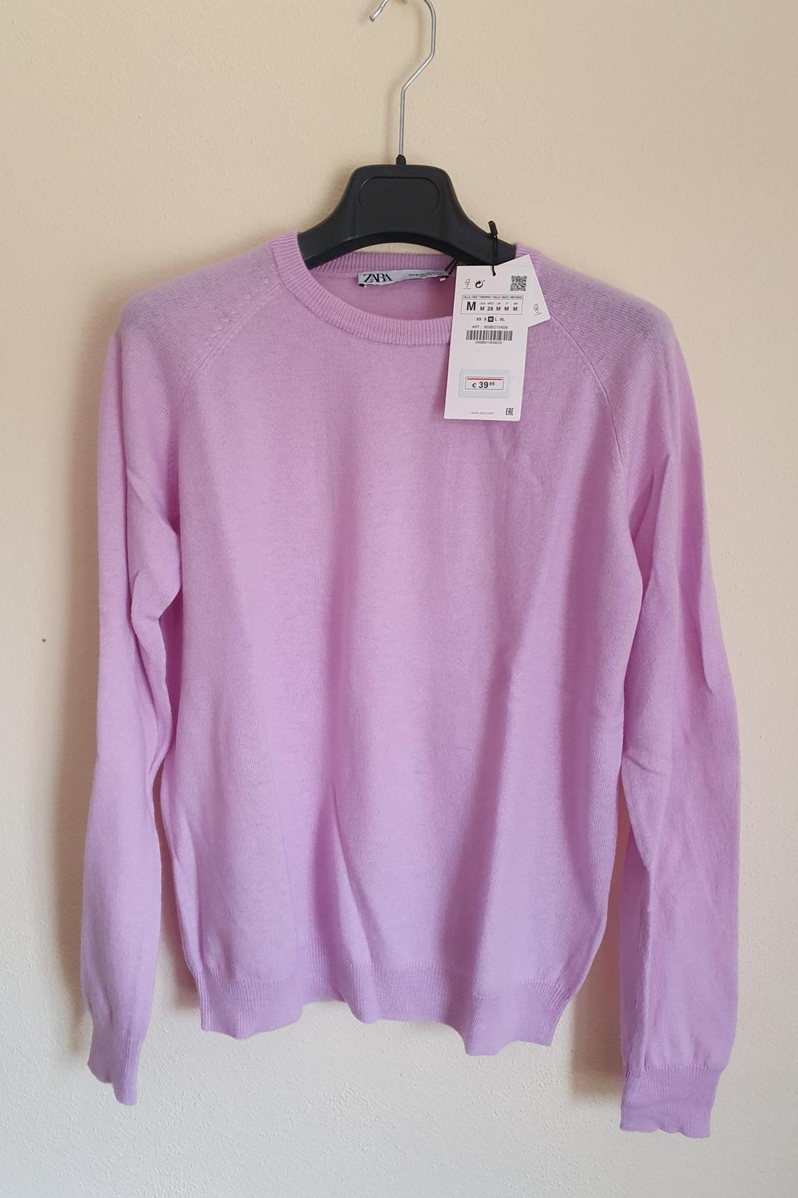 EXTRA SOFT WOOL SWEATER