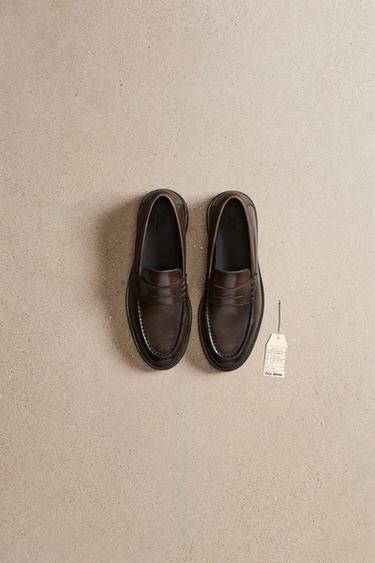 موكاسين جلدي بقناع - بني الخاص بـ Zara