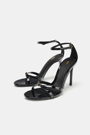 SANDALES À TALONS HAUTS ET BOUCLE - Noir de Zara - Image 2