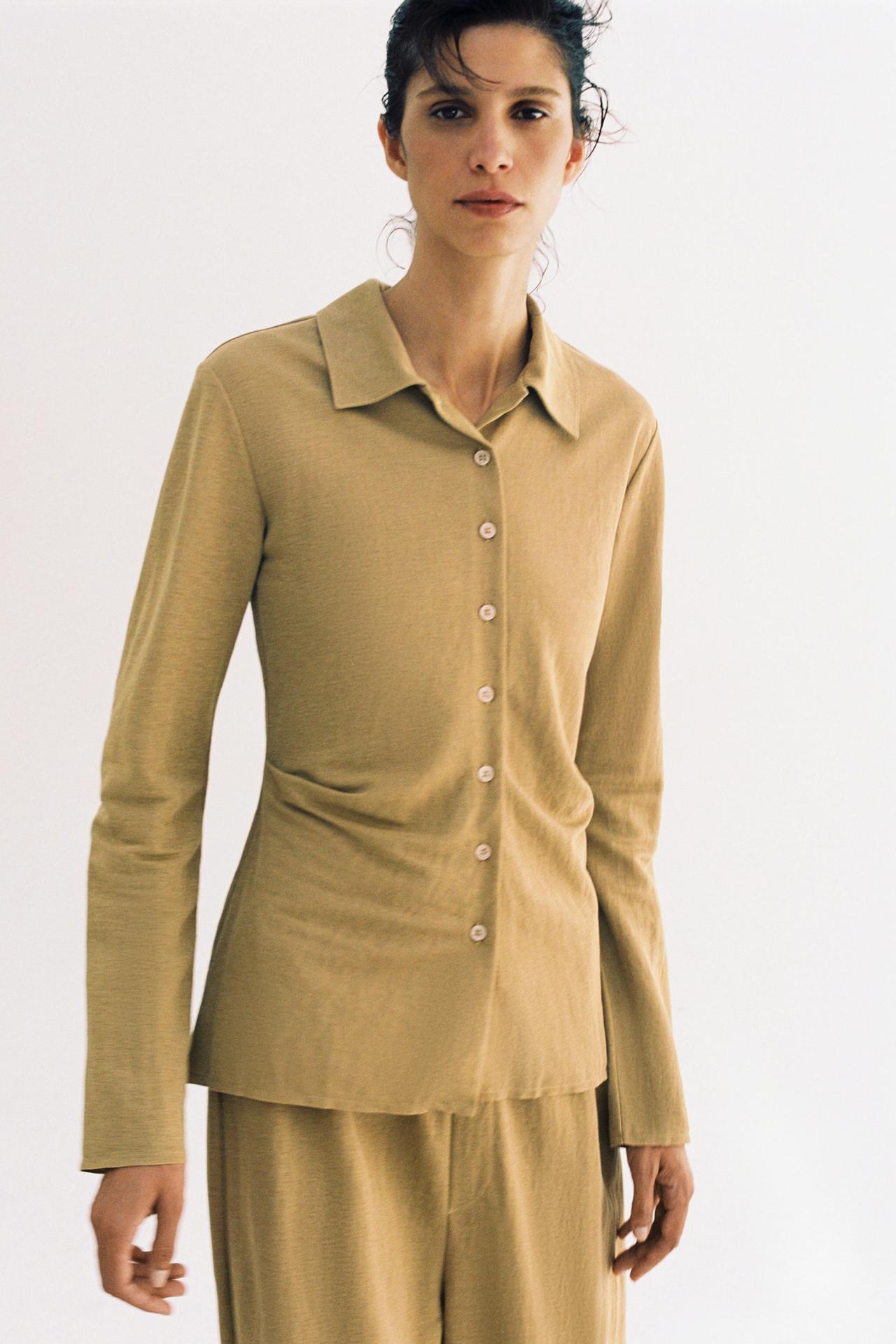 BUTTONED PLEATED TOP — Oil