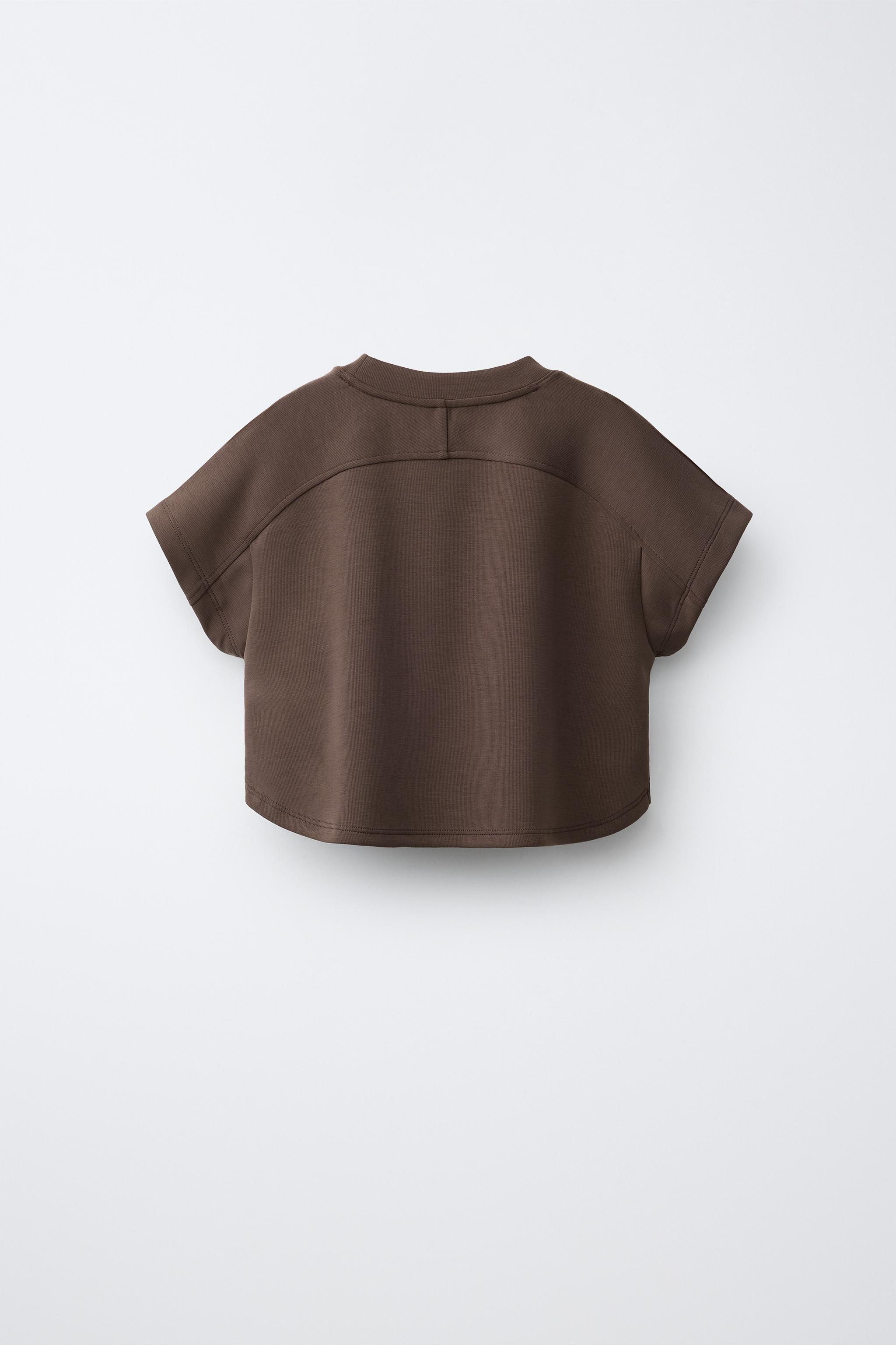 T-SHIRT À LISERÉS EN CONTRASTE AVEC MODAL