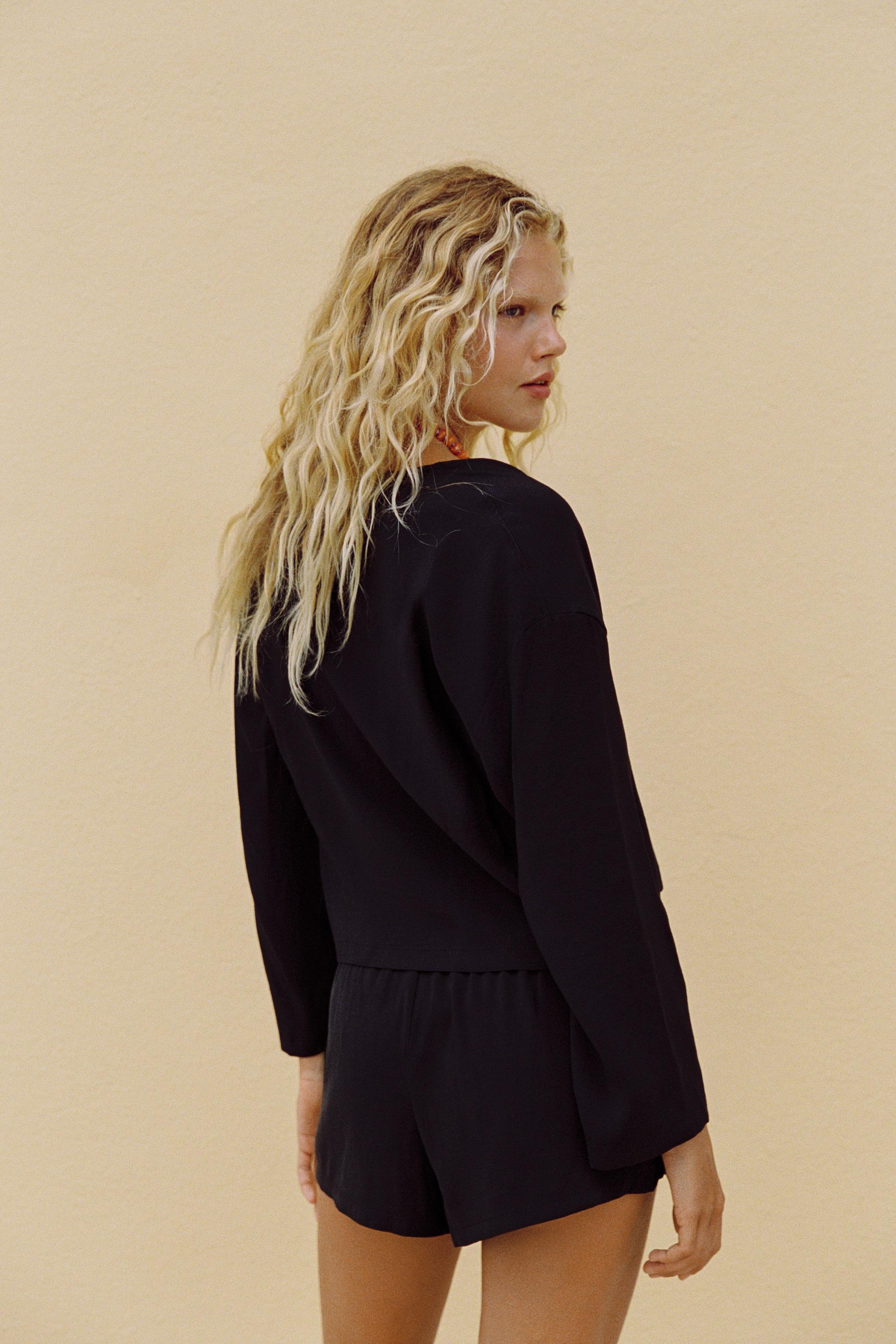 Zara DÜĞMELİ LASTİKLİ RELAXED FIT ŞORT görsel 3