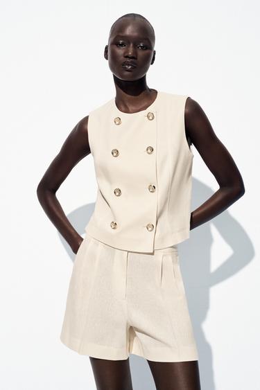 LINEN BLEND DARTED BERMUDA SHORTS - Ecru by Zara