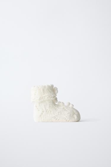 COTTON BOOTIES WITH BOBBLES - Beige by Zara