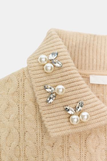 PULL À TORSADES ET COL BIJOU - Beige clair de Zara - Image 8