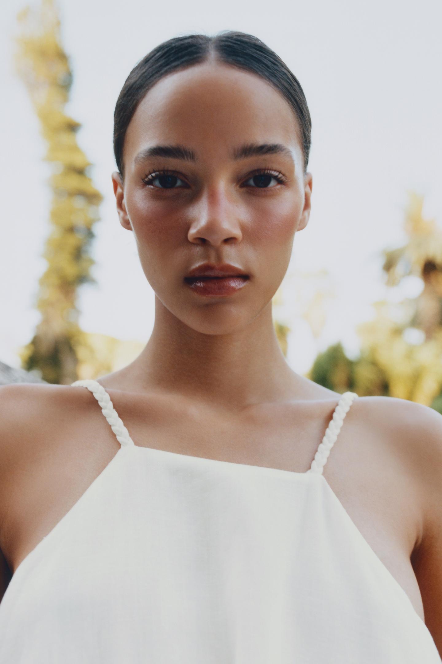 Женский комбинезон Zara Halter Strap Jumpsuit, цвет: Устричный белый — фото 2