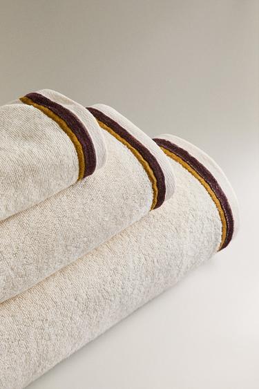 BATH TOWEL WITH DOUBLE TRIM - Ivory by Zara - Image 1