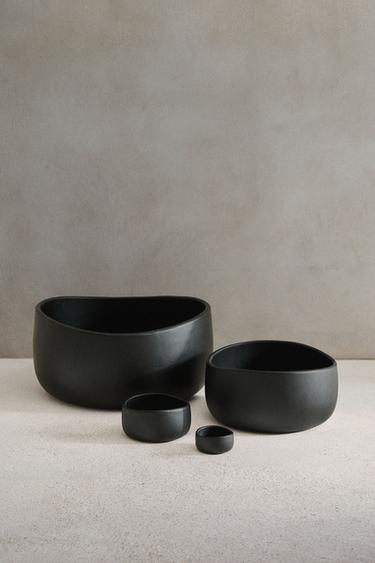 TABLE ACCESSORY 02 - Zwart van Zara