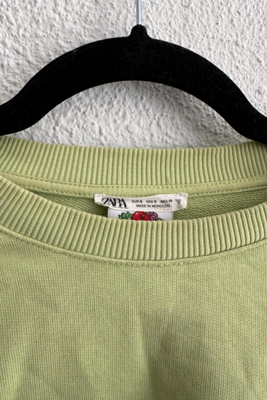 FRUIT OF THE LOOM ® CROPPED SWEATSHIRT - Image 3