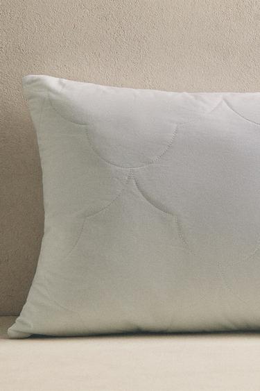 PROTÈGE-OREILLER MATELASSÉ - Blanc de Zara - Image 5