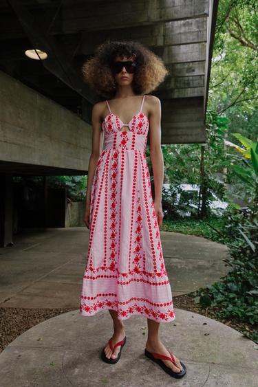 VESTIDO MIDI BORDADOS PERFORADOS - Rosa de Zara - Imaxe 0
