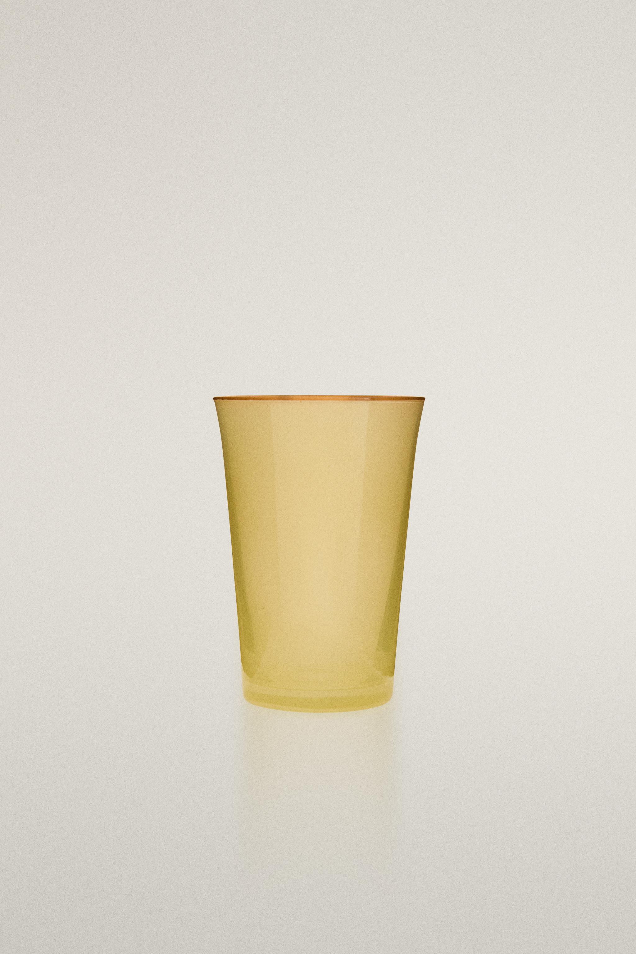 COLOURED GLASS TUMBLER