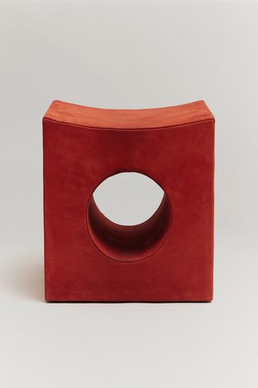 THE QUBIT STOOL — Red 2