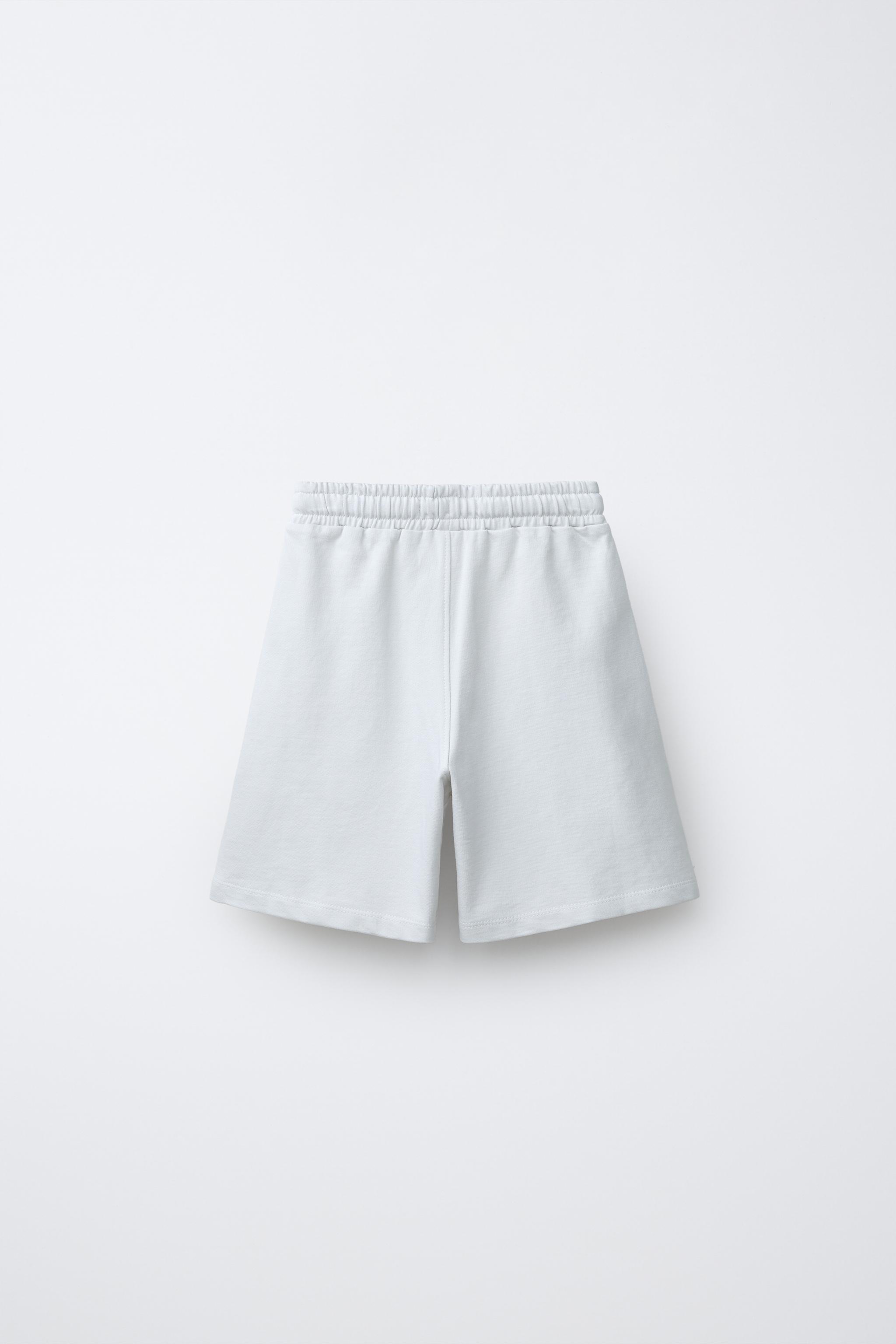 T-SHIRT AND SHORTS SET WITH TEXT