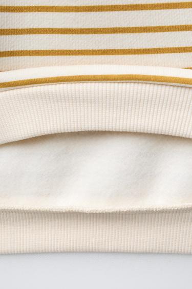 ENSEMBLE SWEAT-SHIRT ET PANTALON JOGGER À RAYURES - Ocre de Zara - Image 3