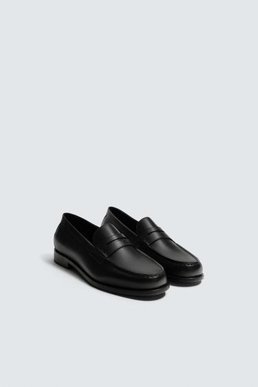 MOCASSINS EN CUIR AVEC MASQUE - Noir de Zara
