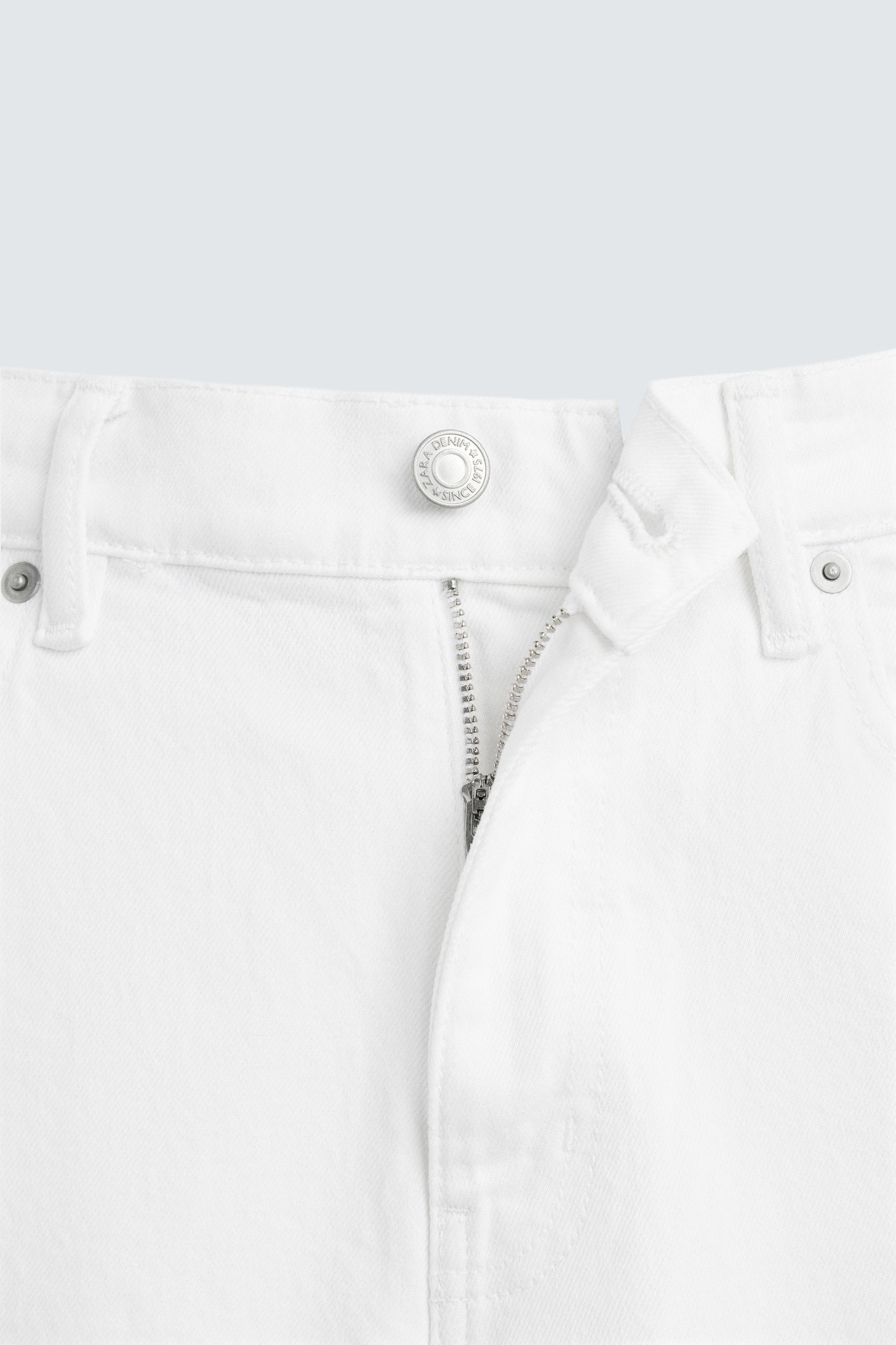 BERMUDA EN JEAN REGULAR FIT