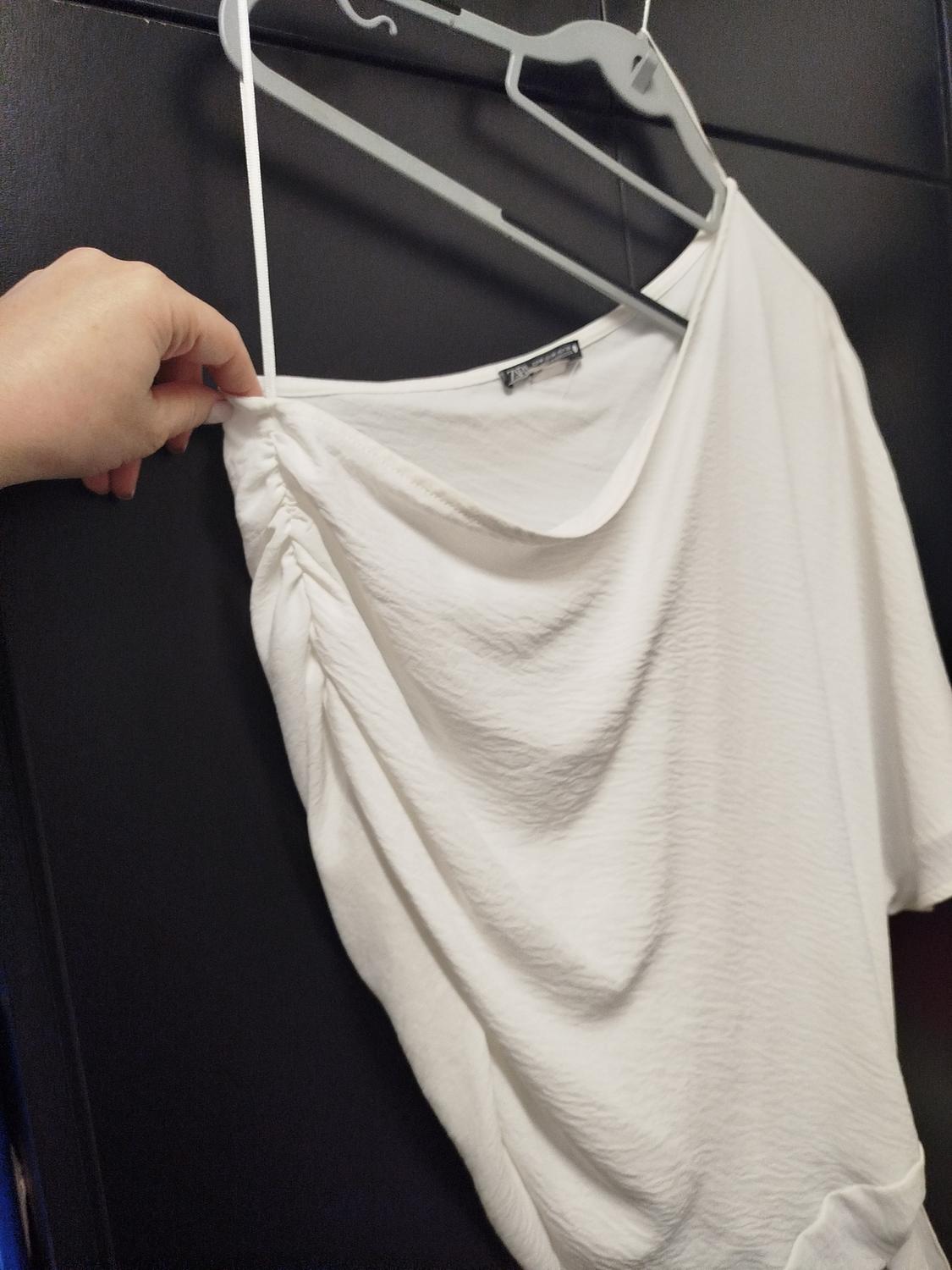 ASYMMETRIC TOP WITH KNOT - Image 3