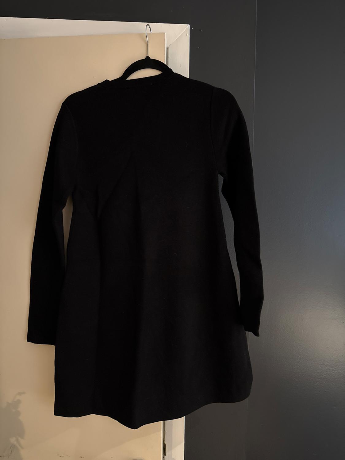 SHORT KNIT DRESS - Image 2