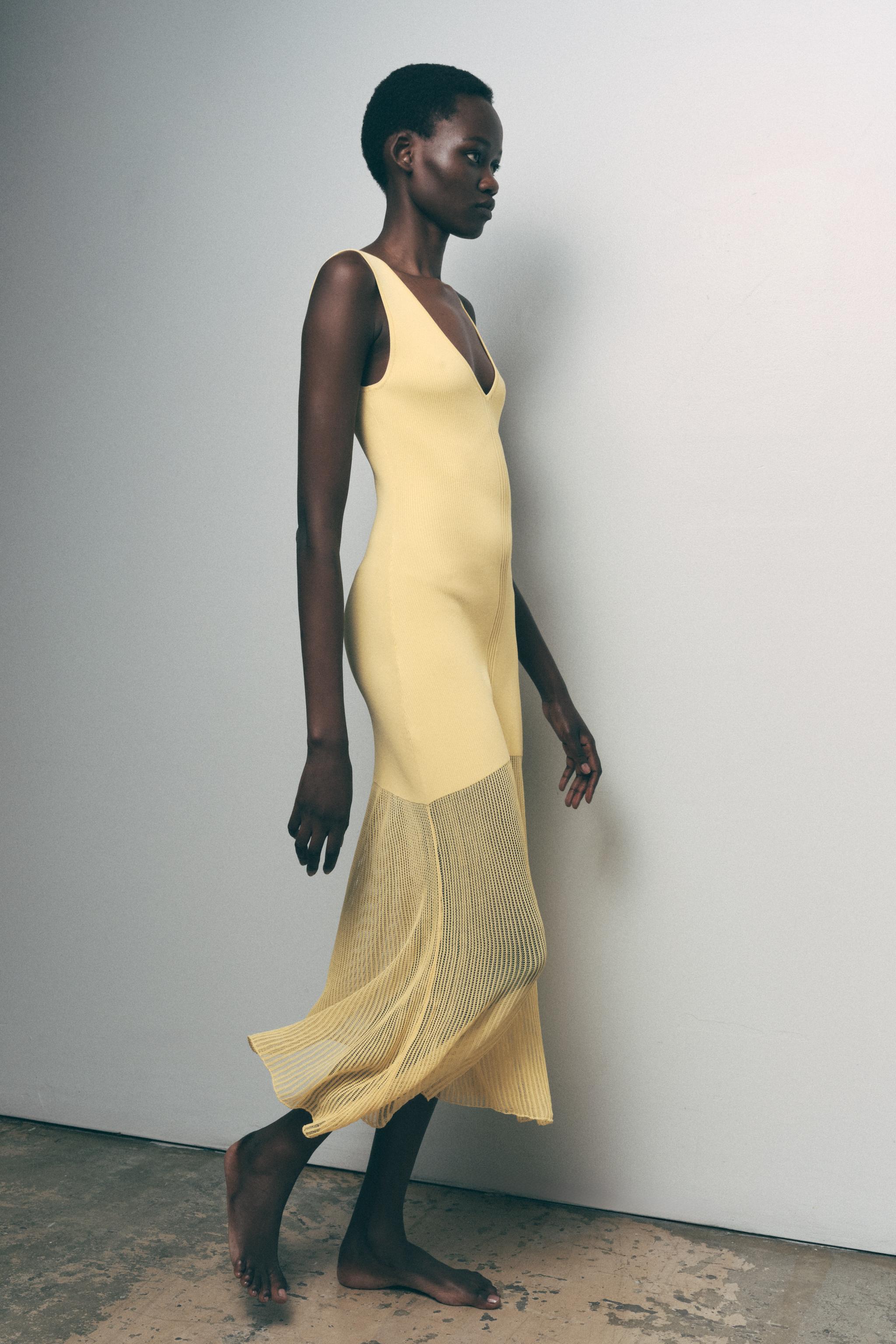 ROBE EN MAILLE CÔTELÉE COMBINÉE