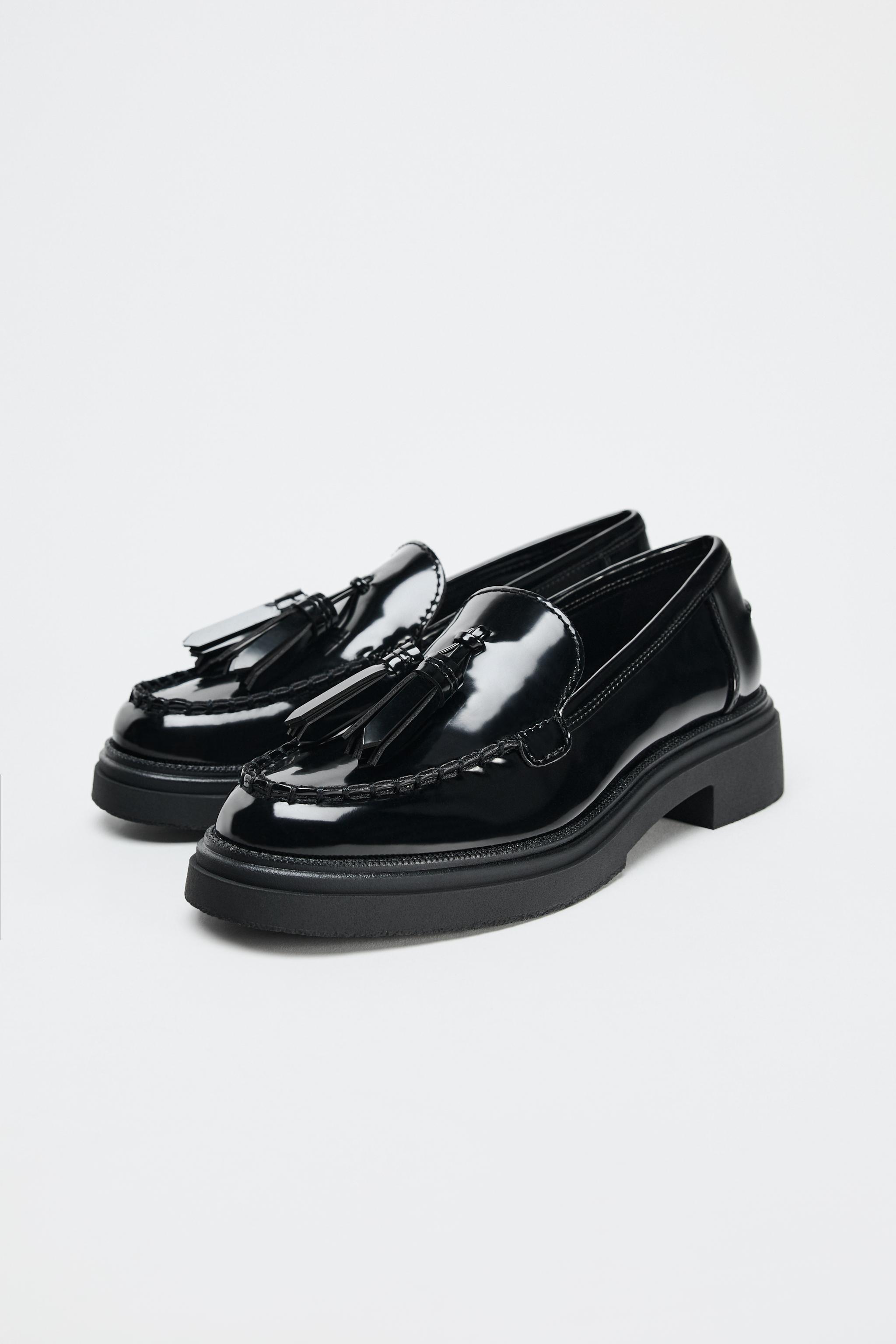 エナメル タッセル付きモカシン - ブラック | ZARA Japan / 日本