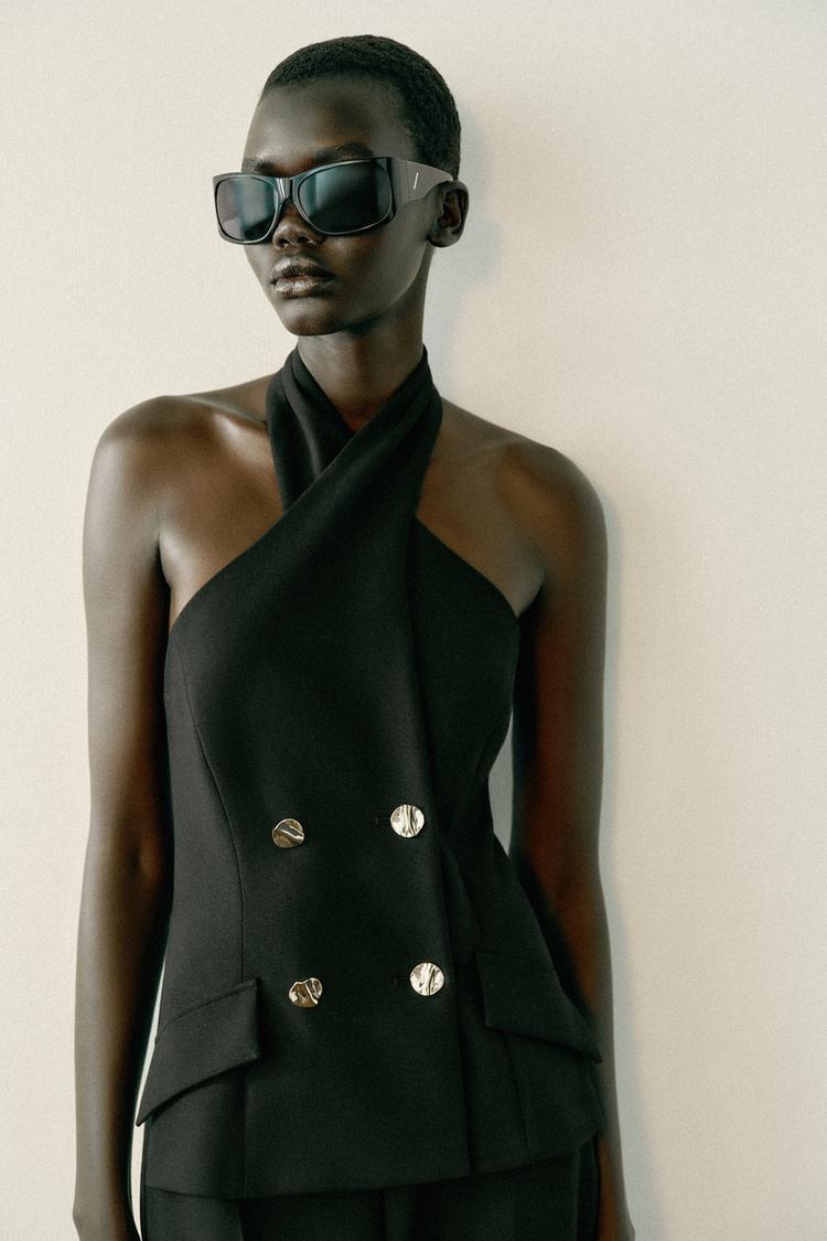 Enterizo con halter cruzado 3