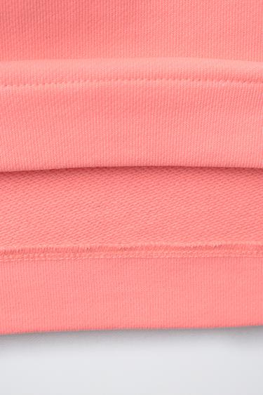 CONJUNTO SUDADERA Y BERMUDA PARCHE ENGOMADA - Rosa lavado de Zara