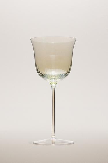 TRANSPARENT WINE GLASS - Greenish by Zara