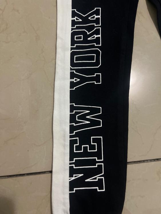 LEGGINGS WITH STRIPES - Image 2