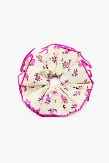 CONTRAST FLORAL MAXI SCRUNCHIE - Pink by Zara