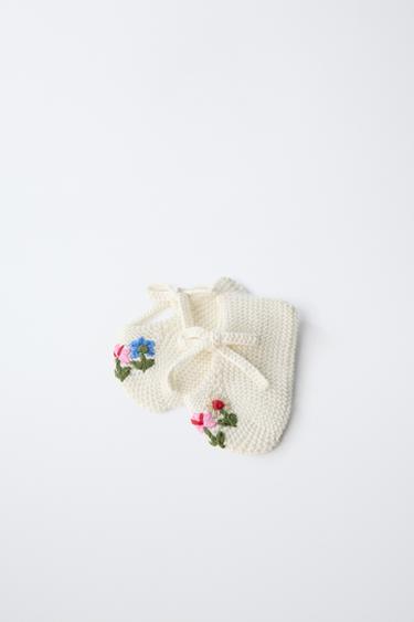 CHAUSSONS BRODÉS FLEURS - Blanc écru de Zara - Image 7
