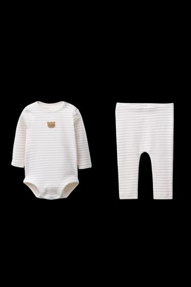 PACK BODY Y LEGGING PARCHE OSO Y RAYAS - Visón de Zara - Imagen 0