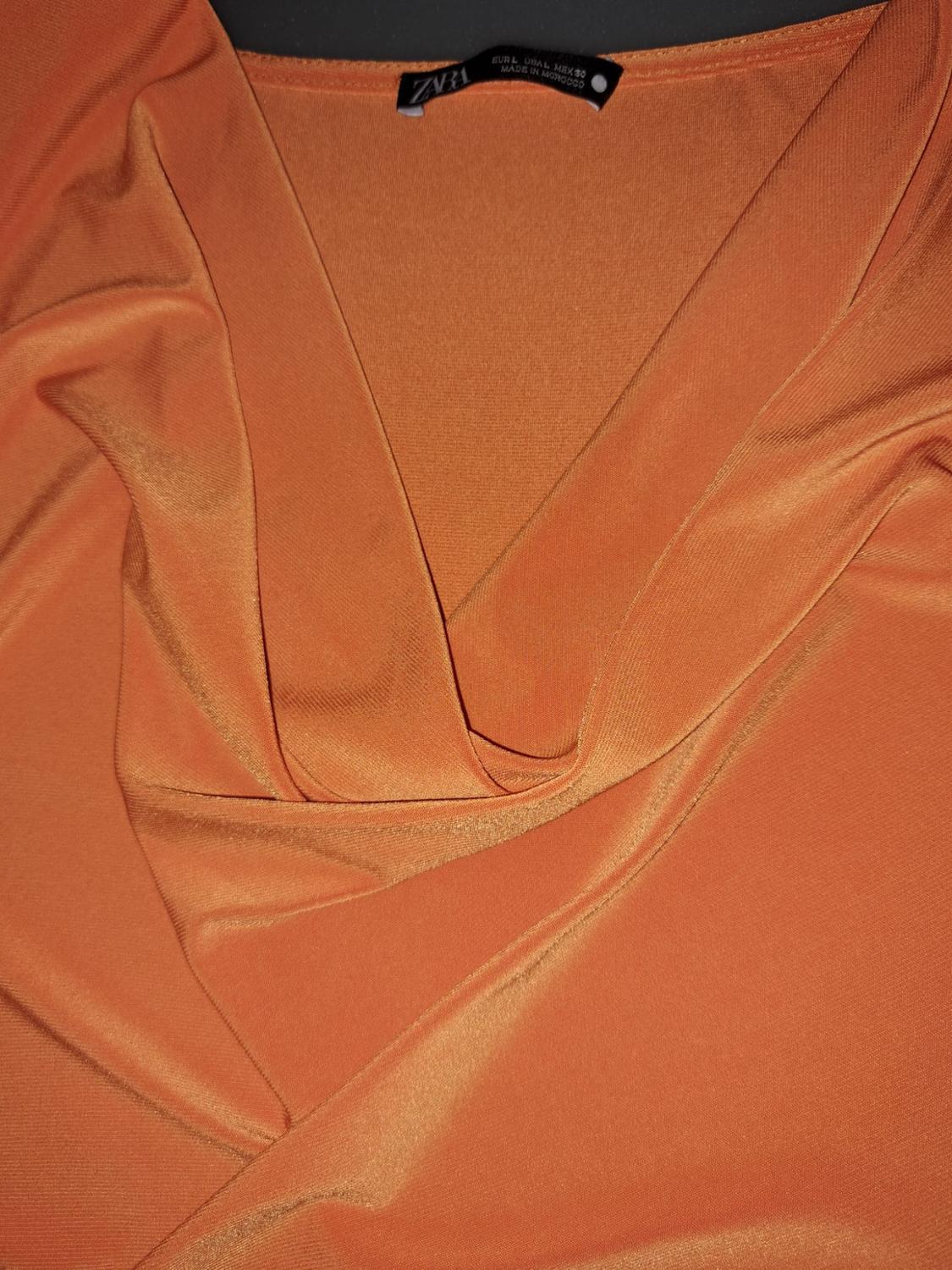 FITTED DRAPED FLOWING DRESS - Image 5