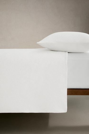 MINI WAFFLE-KNIT COTTON DUVET COVER - White by Zara - Image 2