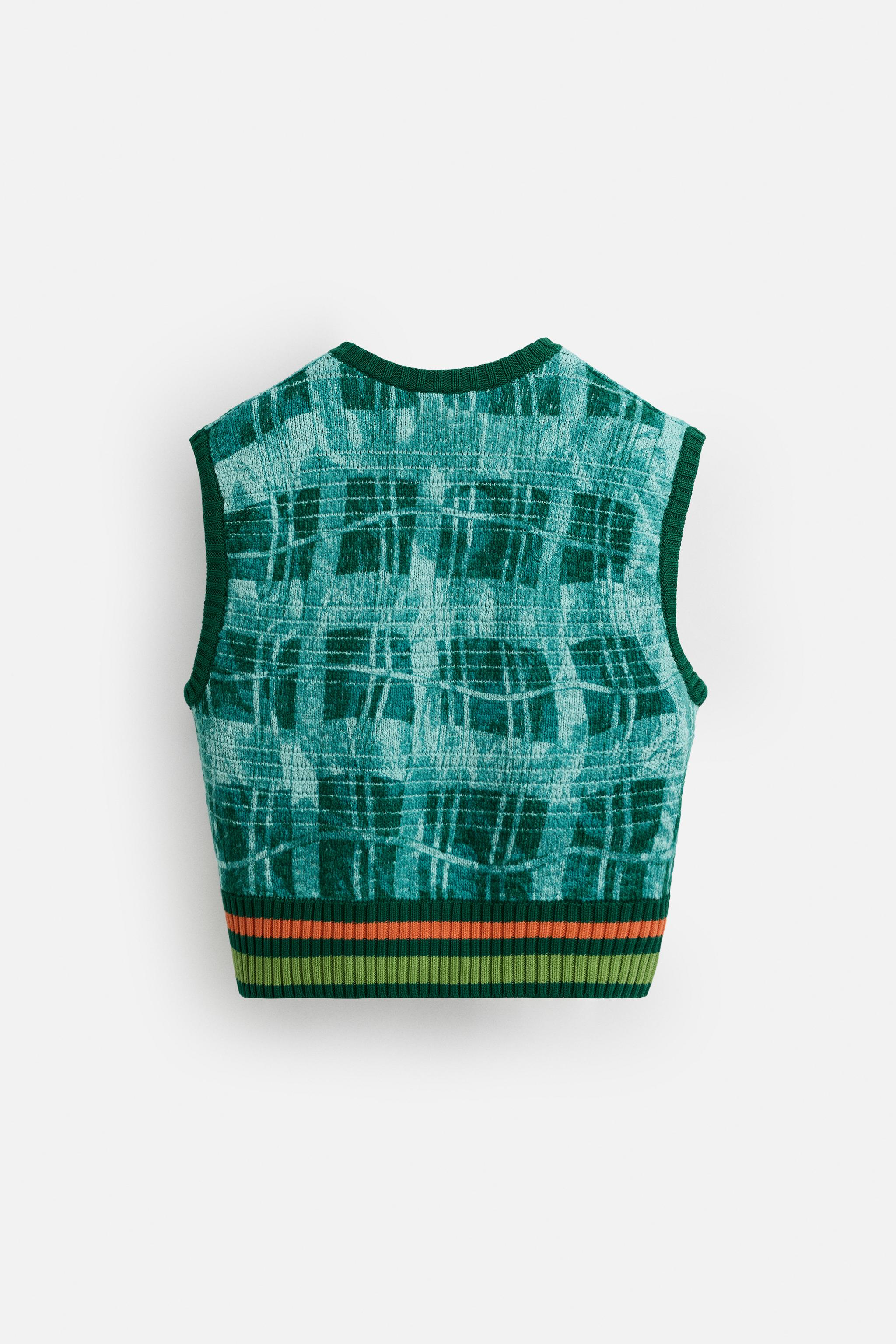 GRAPHIC PRINT KNIT VEST © OTIS KWAME KYE QUAICOE