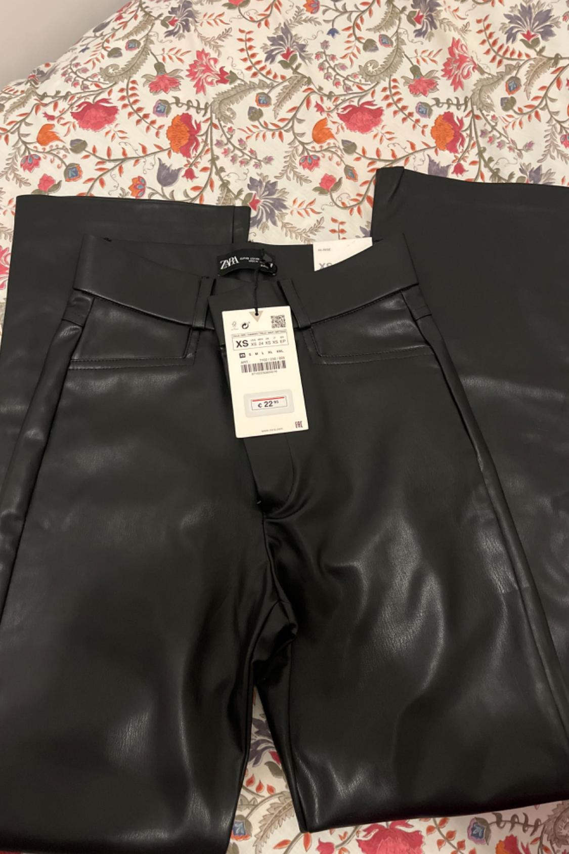 PANTALÓN DE CUERO - Image 3