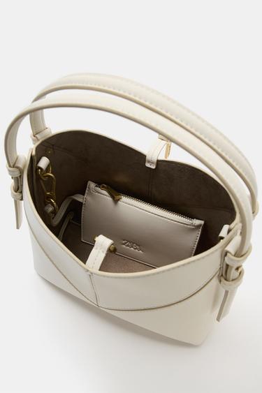MINI SAC SEAU SURPIQÛRES - Écru de Zara - Image 4