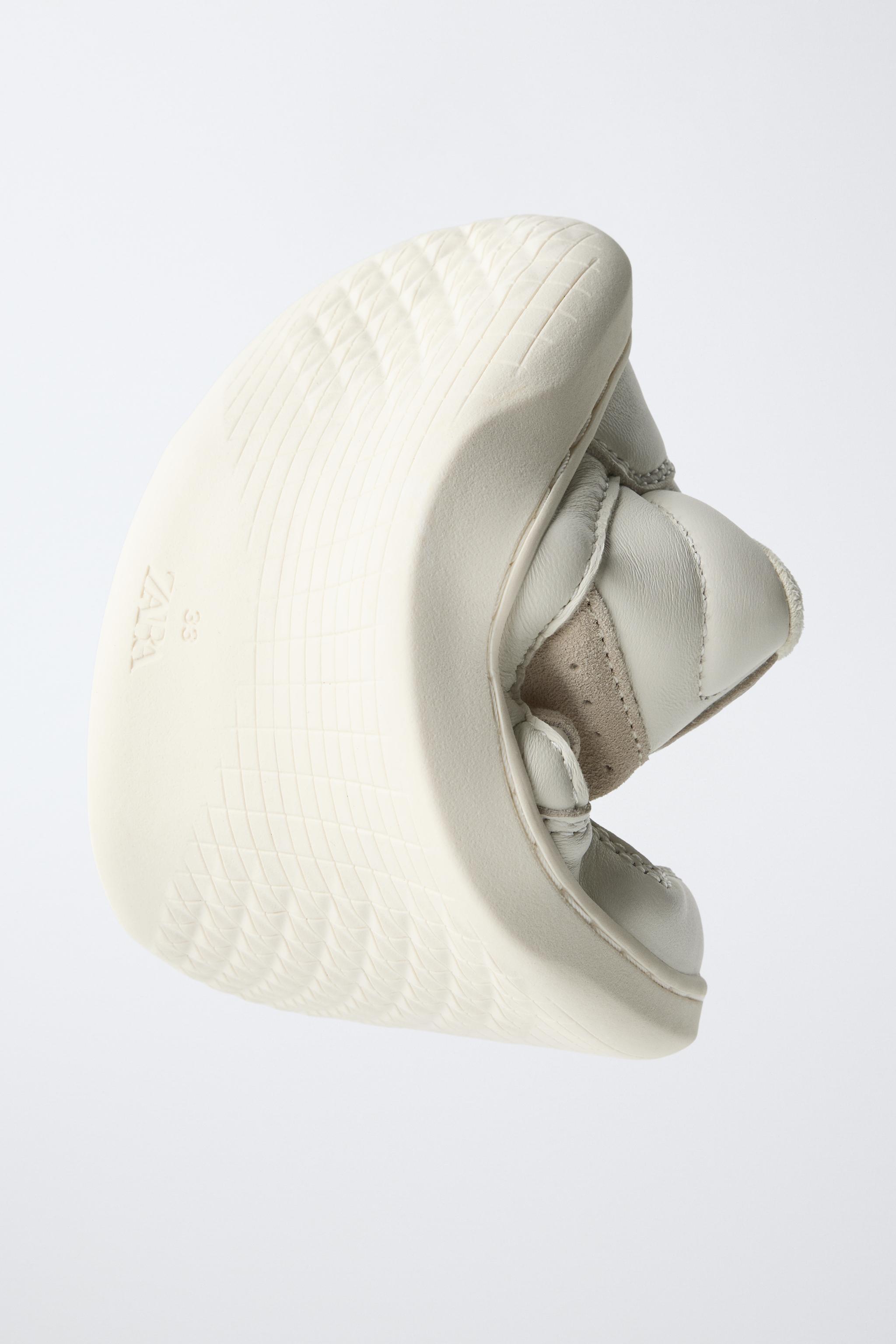 BASKET BAREFOOT EN CUIR