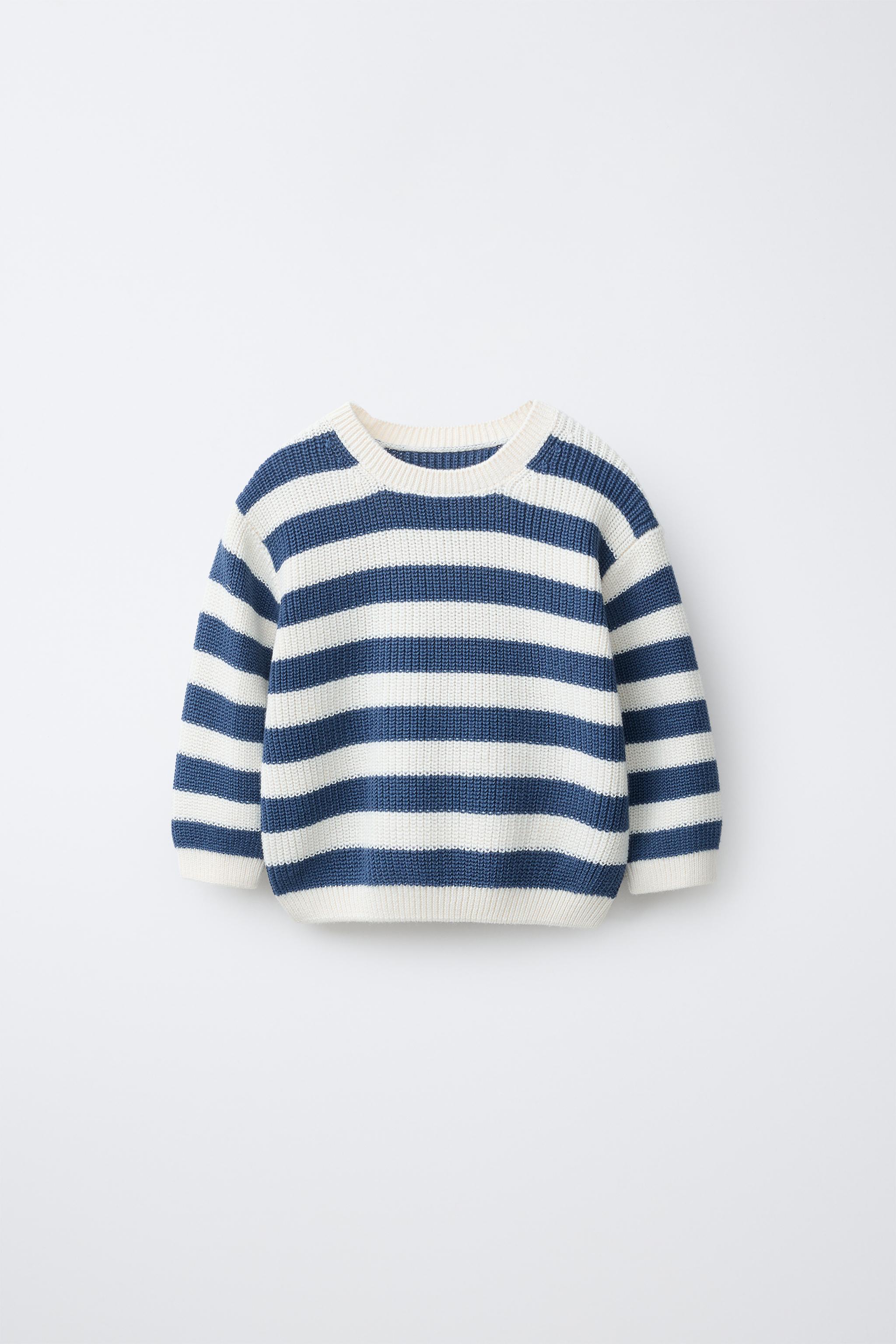 PULL EN MAILLE À RAYURES