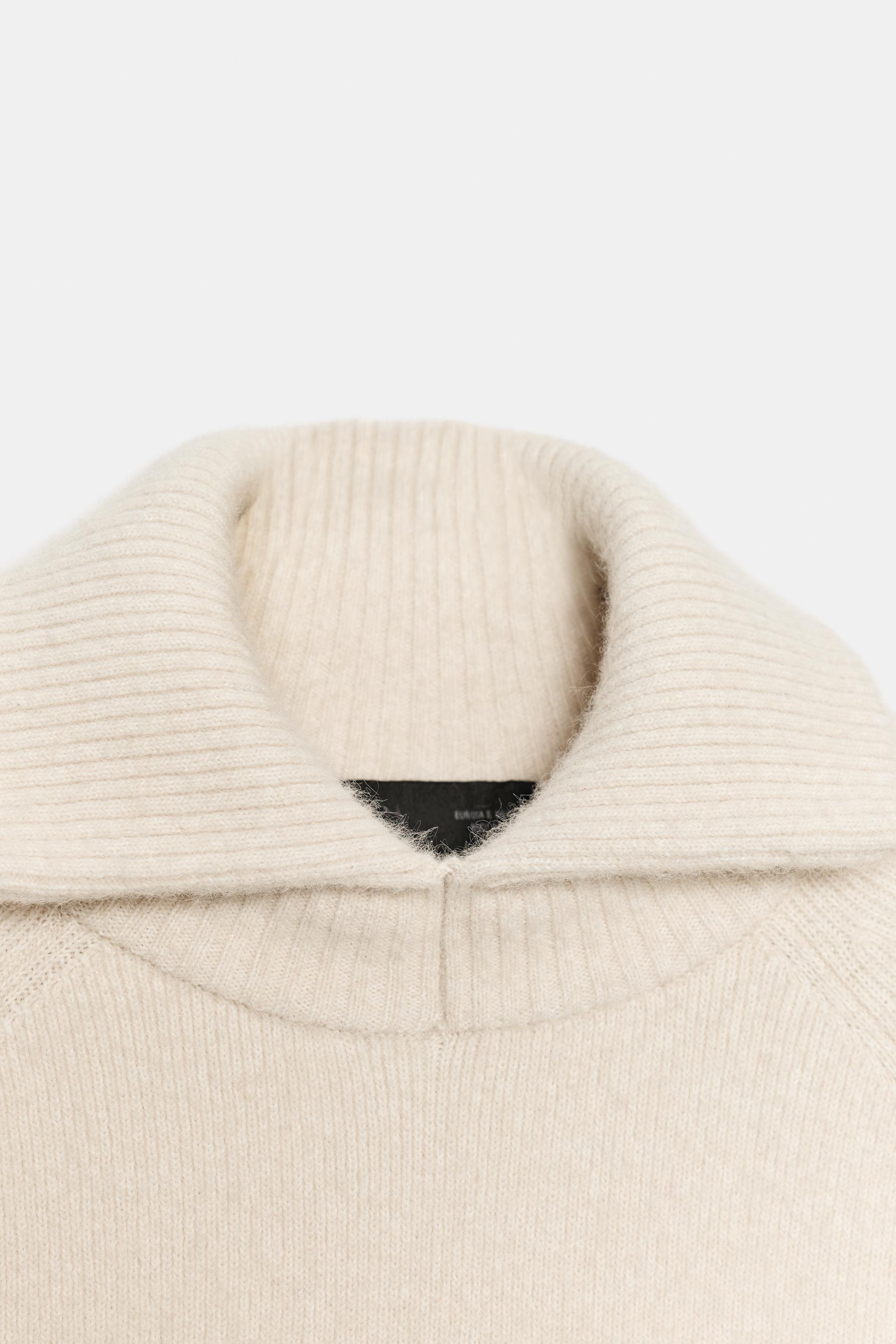 PULL EN MAILLE AU TOUCHER DOUX