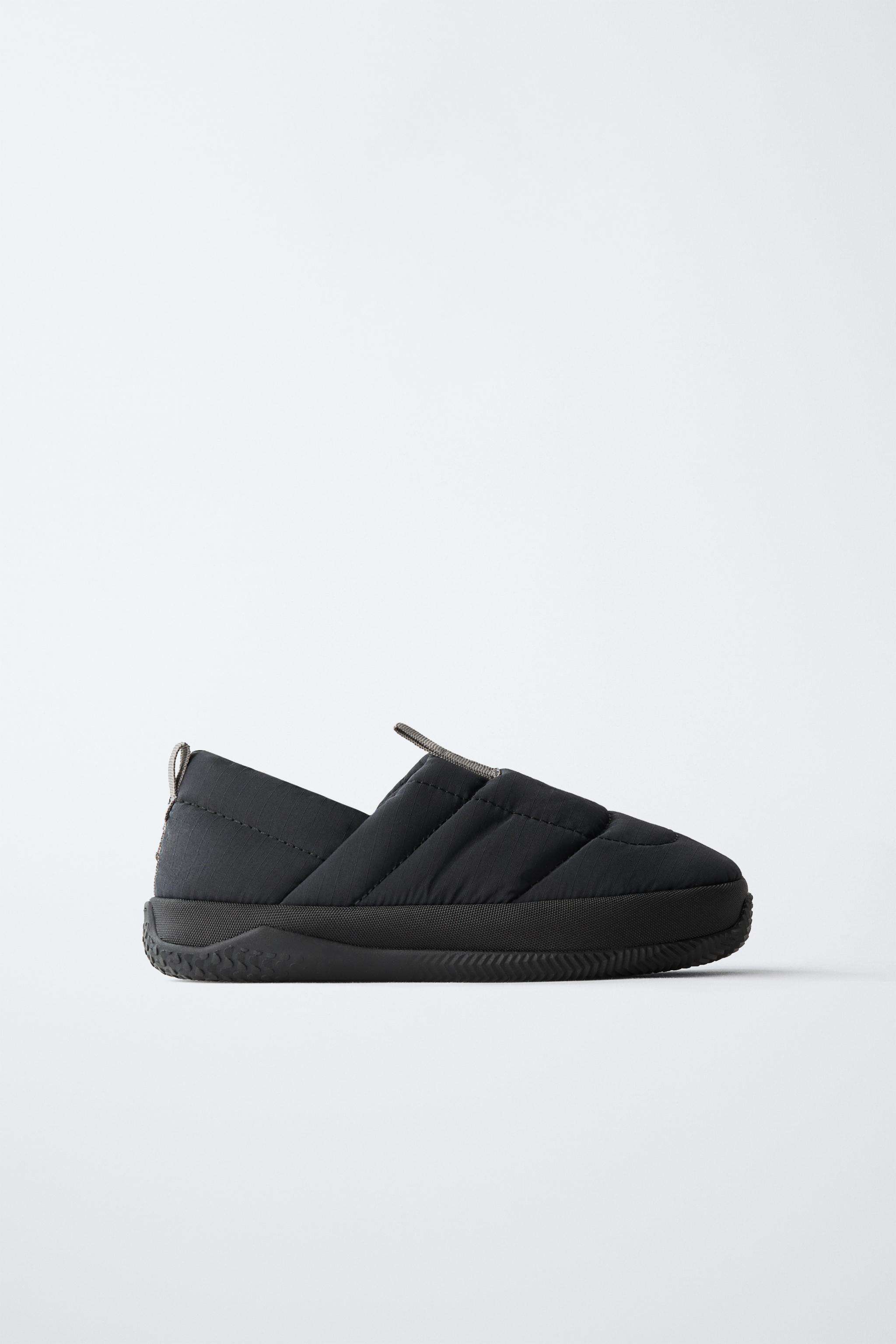 Padded Trainers - Black