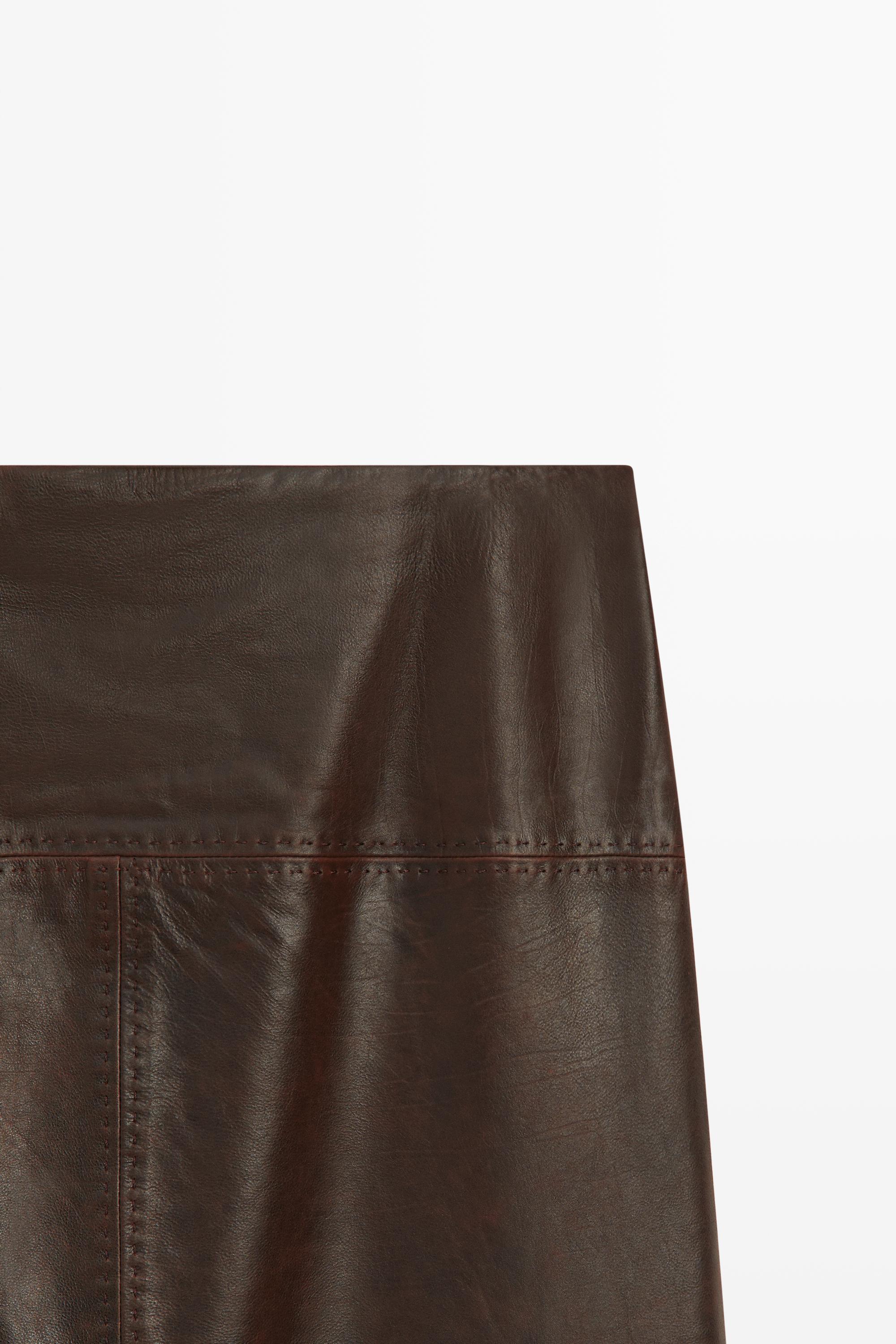 Straight nappa leather midi skirt with seam details