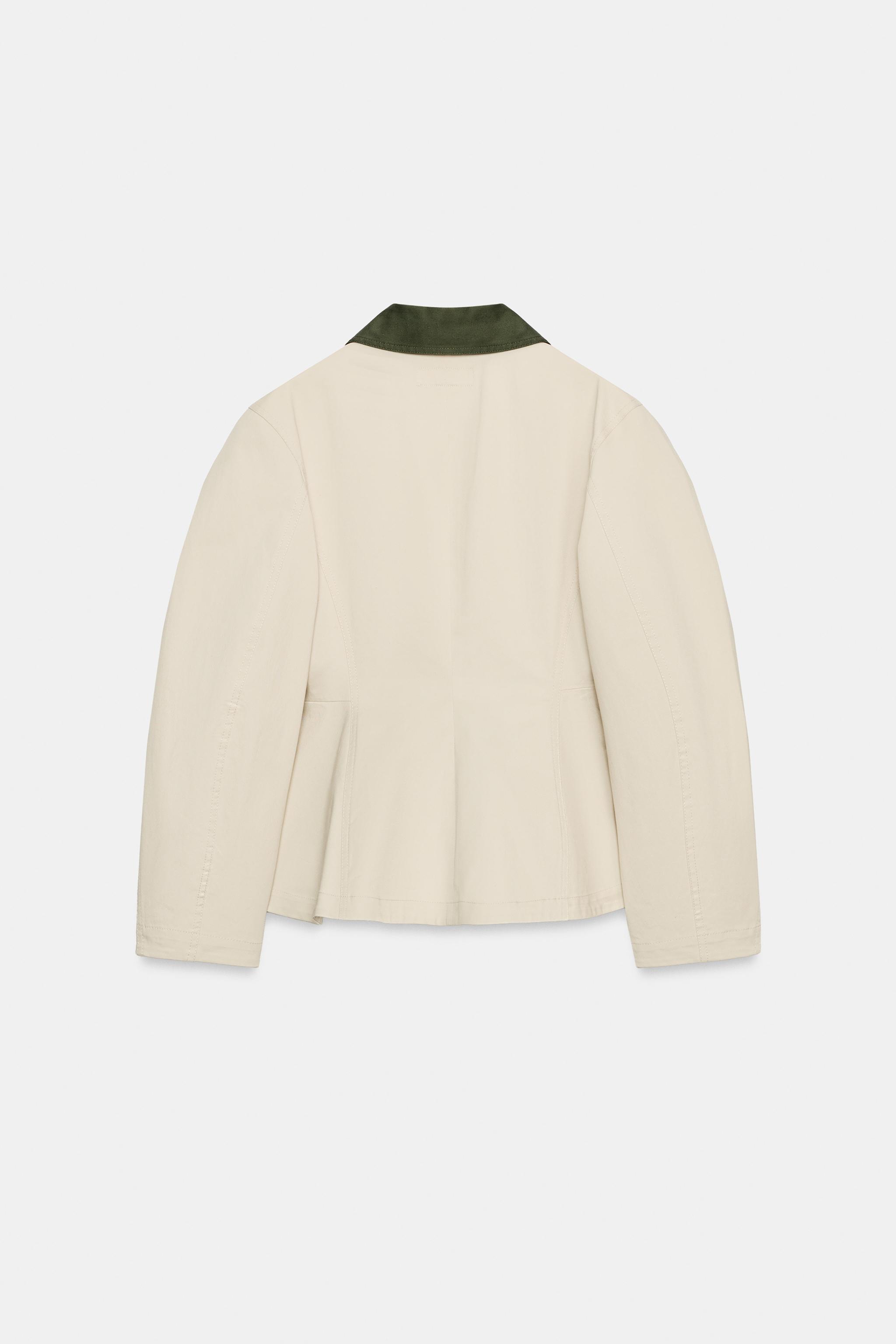 CONTRAST COLLAR PEPLUM JACKET