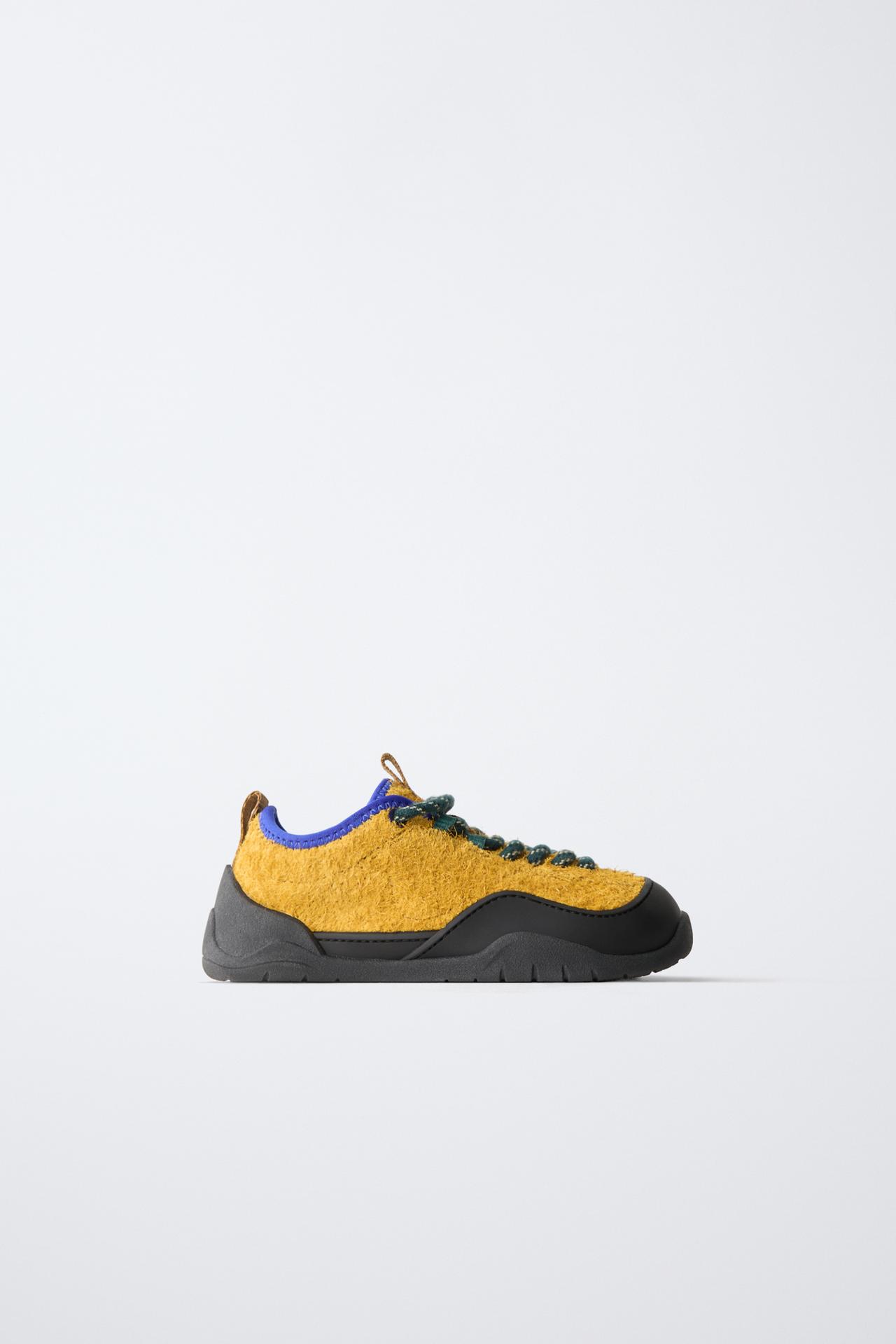 CONTRAST SNEAKERS — Yellow