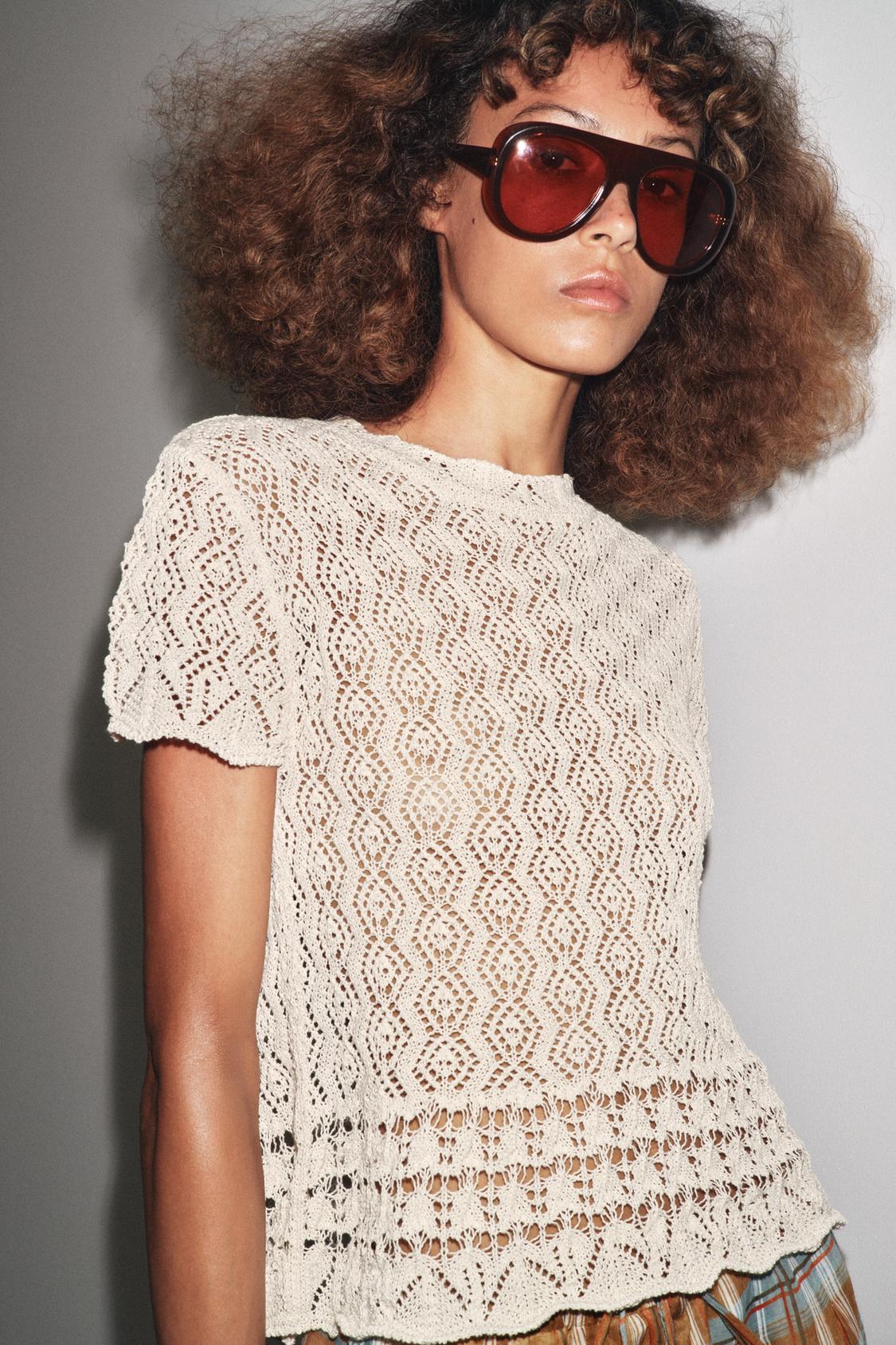 SHORT SLEEVE POINTELLE KNIT TOP